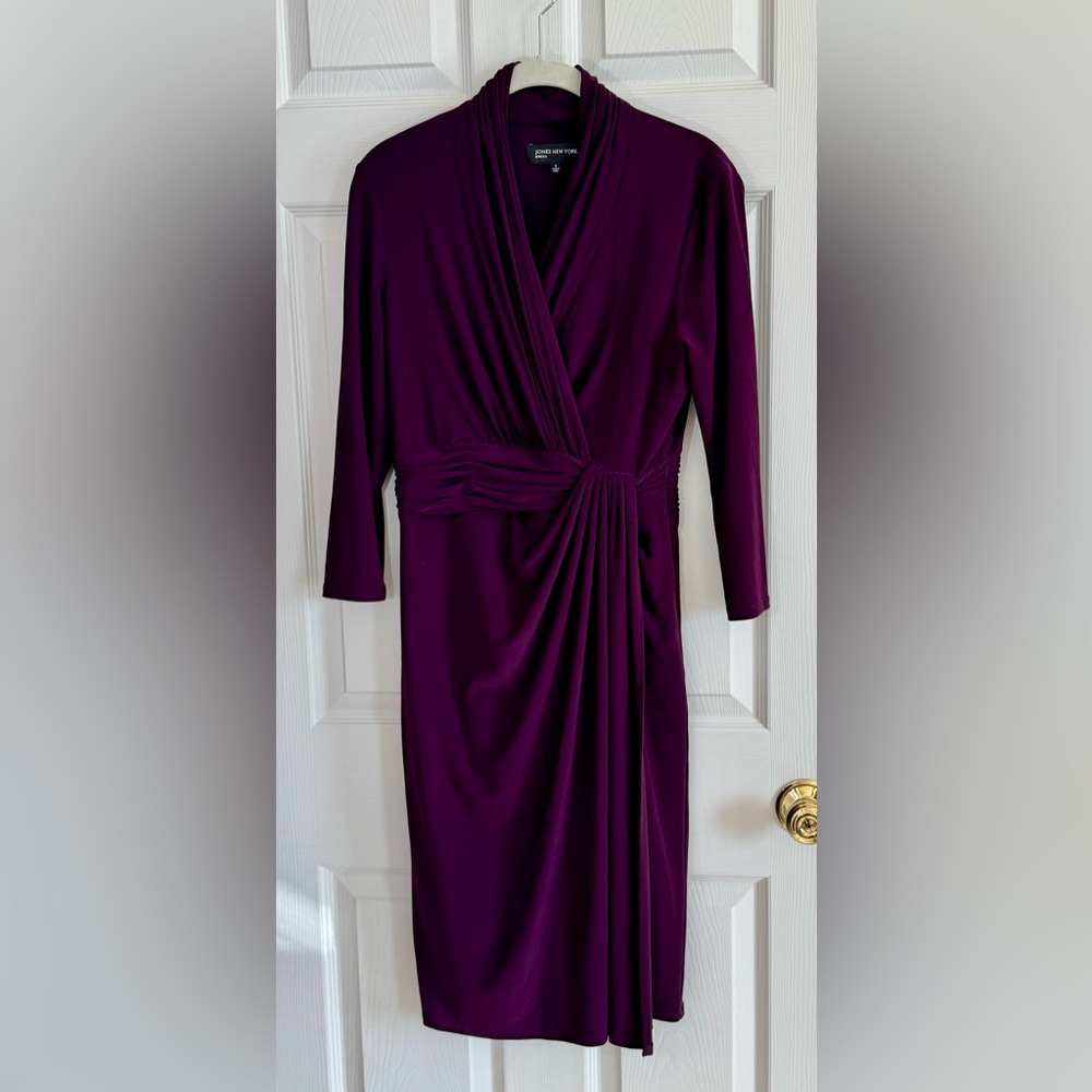 Jones New York Shaping Faux Wrap Knee Length Dress Purple Eggplant Size 6 - Picture 3 of 7